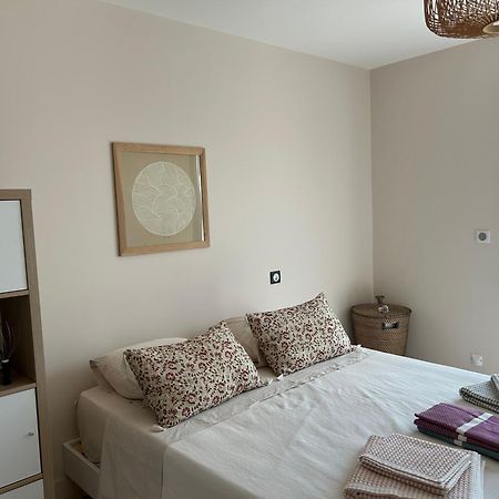 Belle Maison Contemporaine Ampus Экстерьер фото